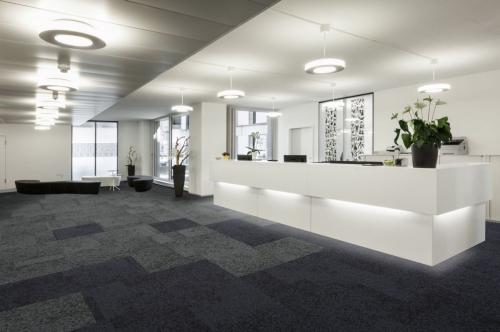 04-rainfall-carpet-tiles-shade-deep-1200x796