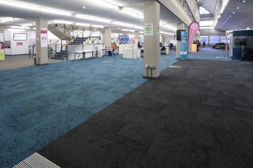 Sheffield-Hallam-University-rainfall-carpet-tiles-01