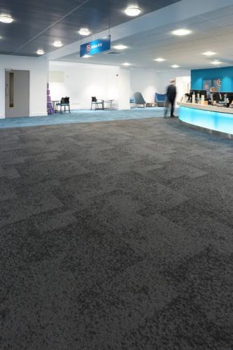 Sheffield-Hallam-University-rainfall-carpet-tiles-09-533x800