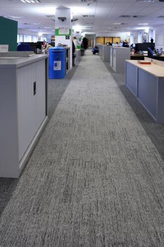 alaska-carpet-tiles-in-offices-06-533x800
