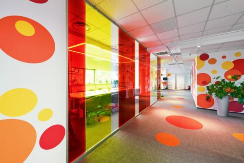 brp-romania-lateral-carpet-tiles-04-1199x800