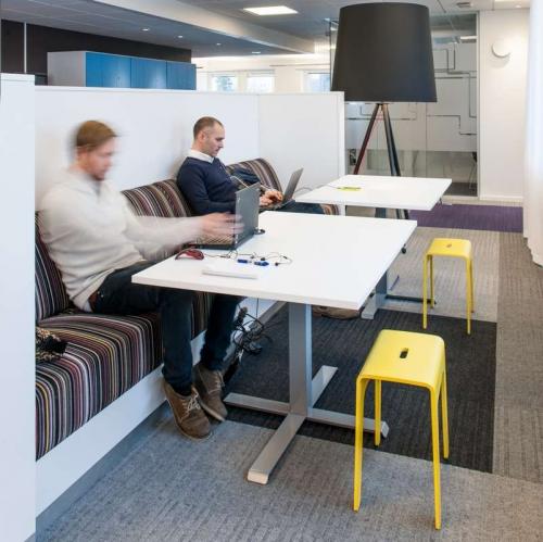 lateral-carpet-tiles-microsoft-sweden-02-802x800