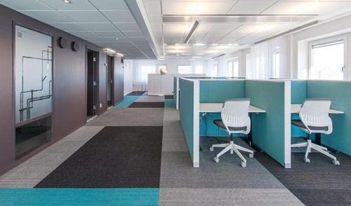 lateral-carpet-tiles-microsoft-sweden-09