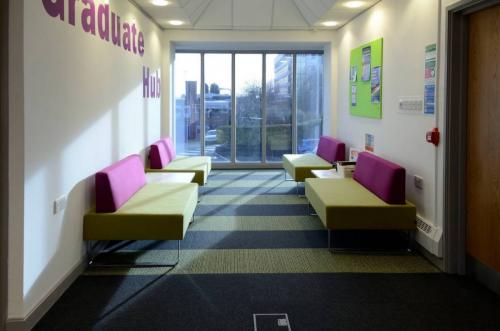 loughborough-university-tivoli-carpet-tiles-from-burmatex-01-1200x795