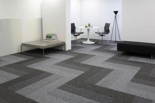 tivoli-carpet-planks-tufted-loop-pile-grey-studio-0050